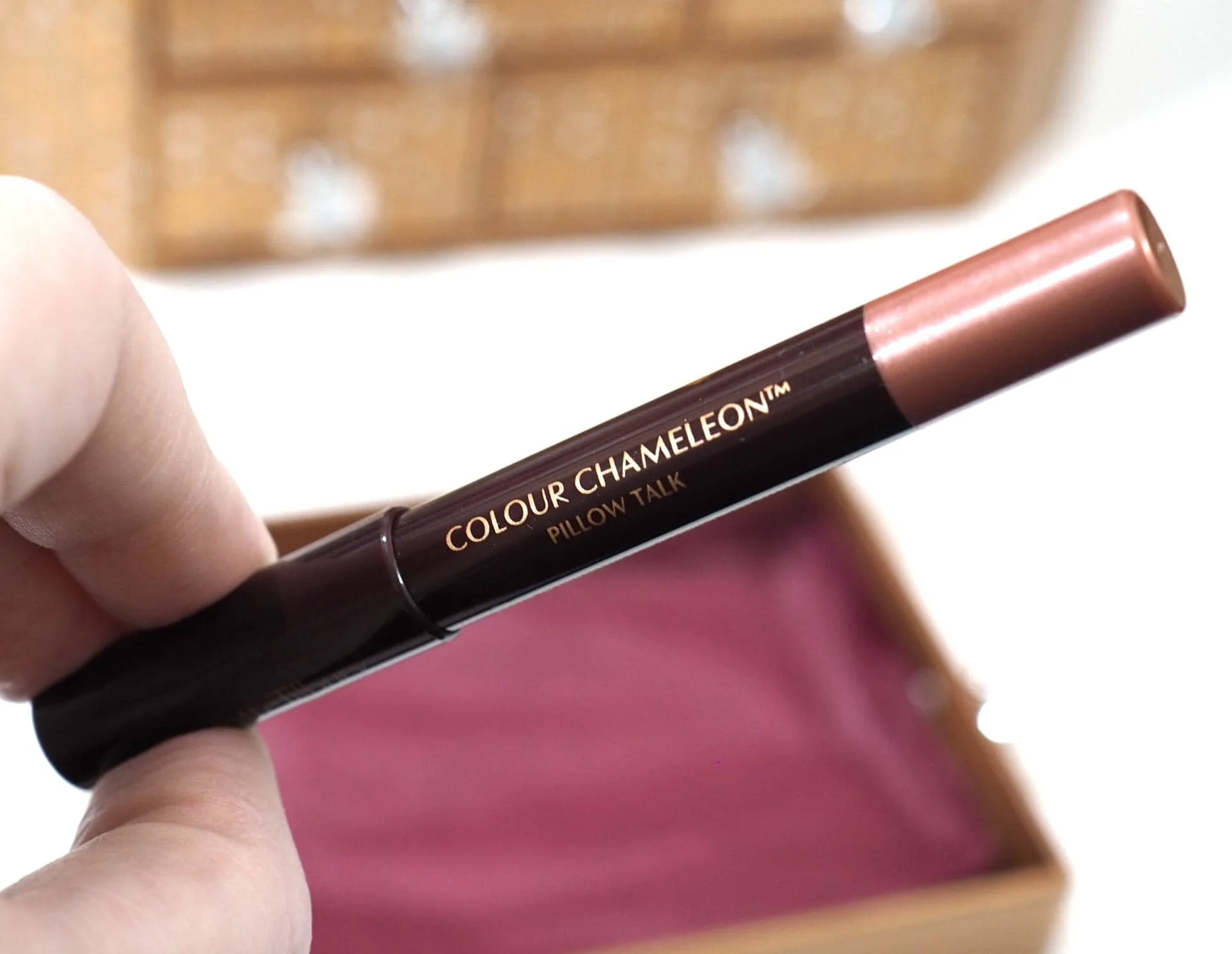 Can Kissing Bruise Your Lips? My Lips Hurt After Kisses!