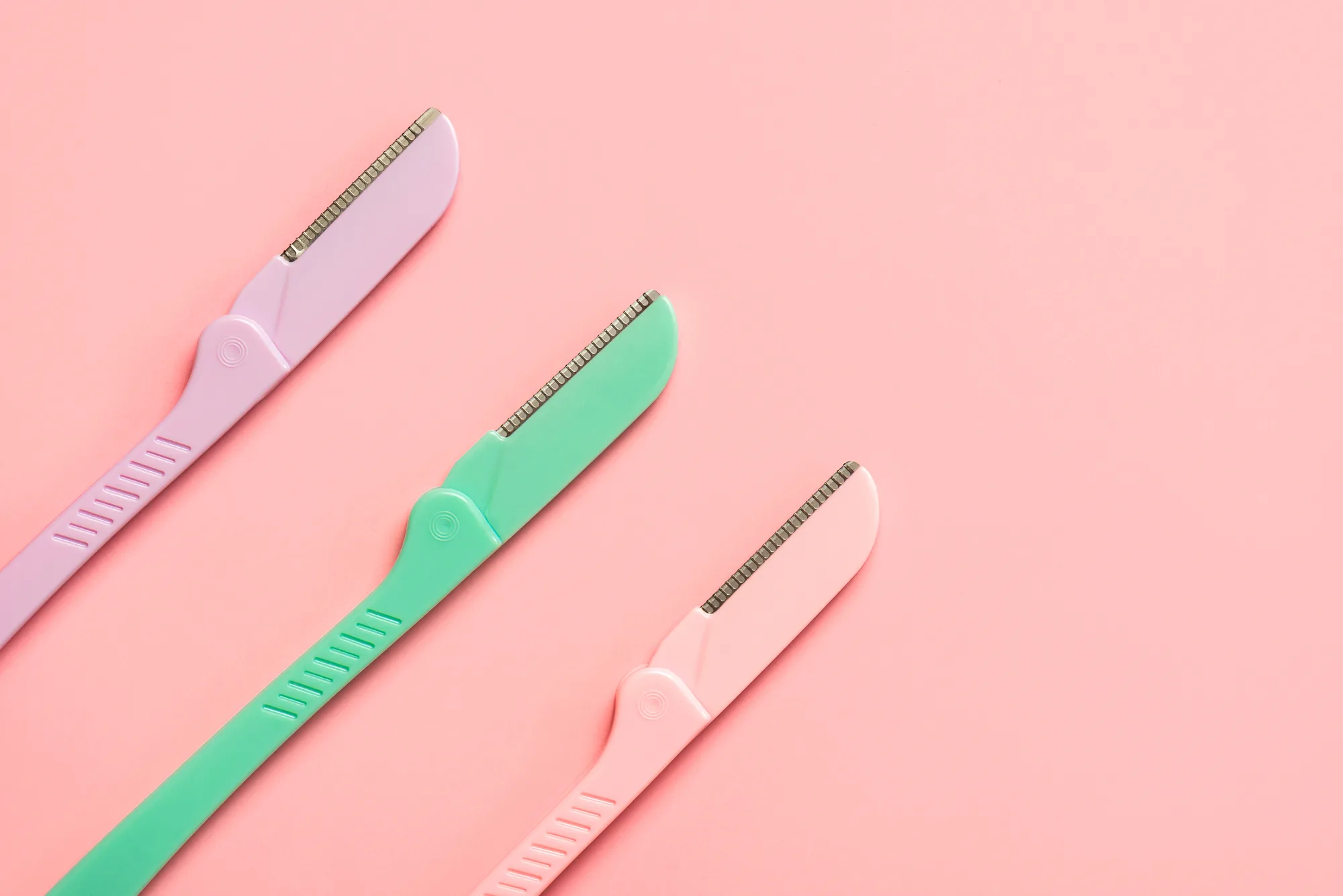 If You Shave Your Eyebrows Will They Grow Back? How Quickly?