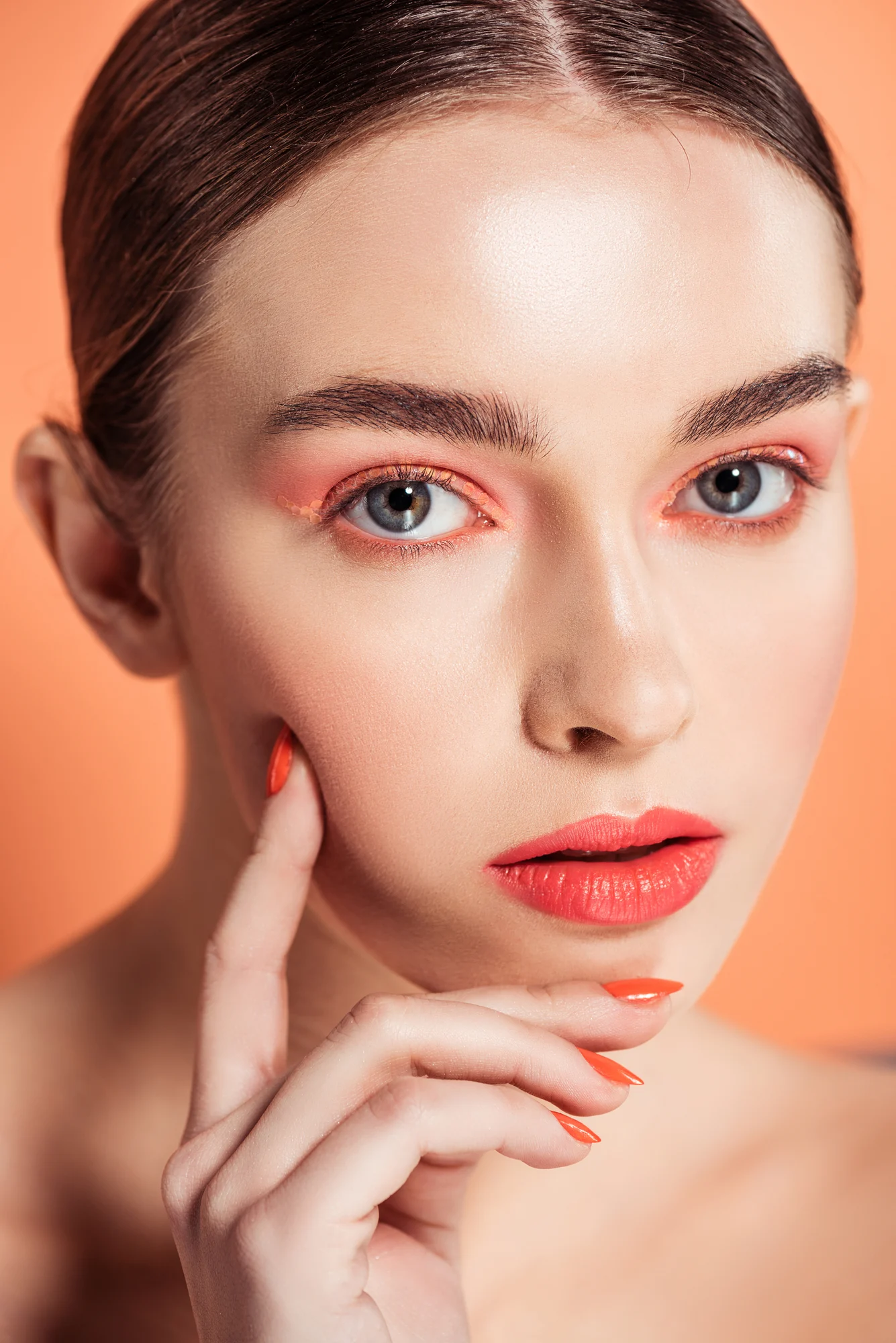 Can You Use Eyelash Glue For Fake Nails? [DIY Nail Glue?]