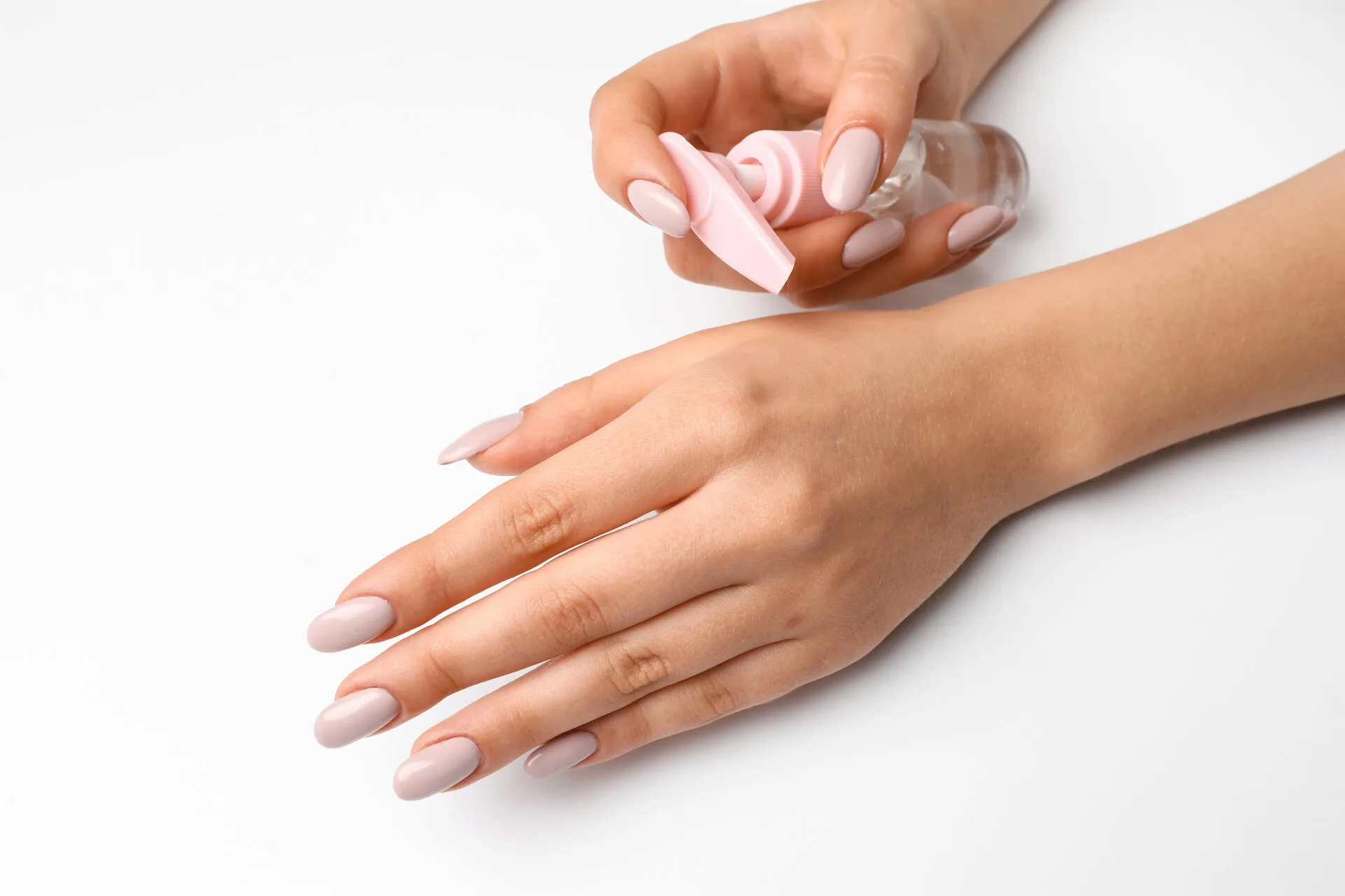 Gel Nails Are Sticky What Is The Reason? Guide]