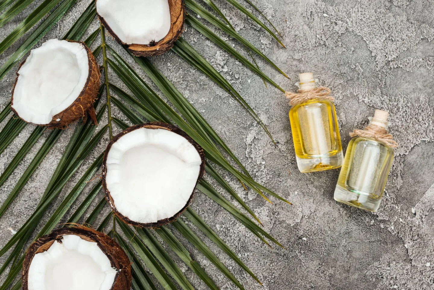 Coconut Oil Vs Castor Oil For Eyelashes Best For Lash Growth?