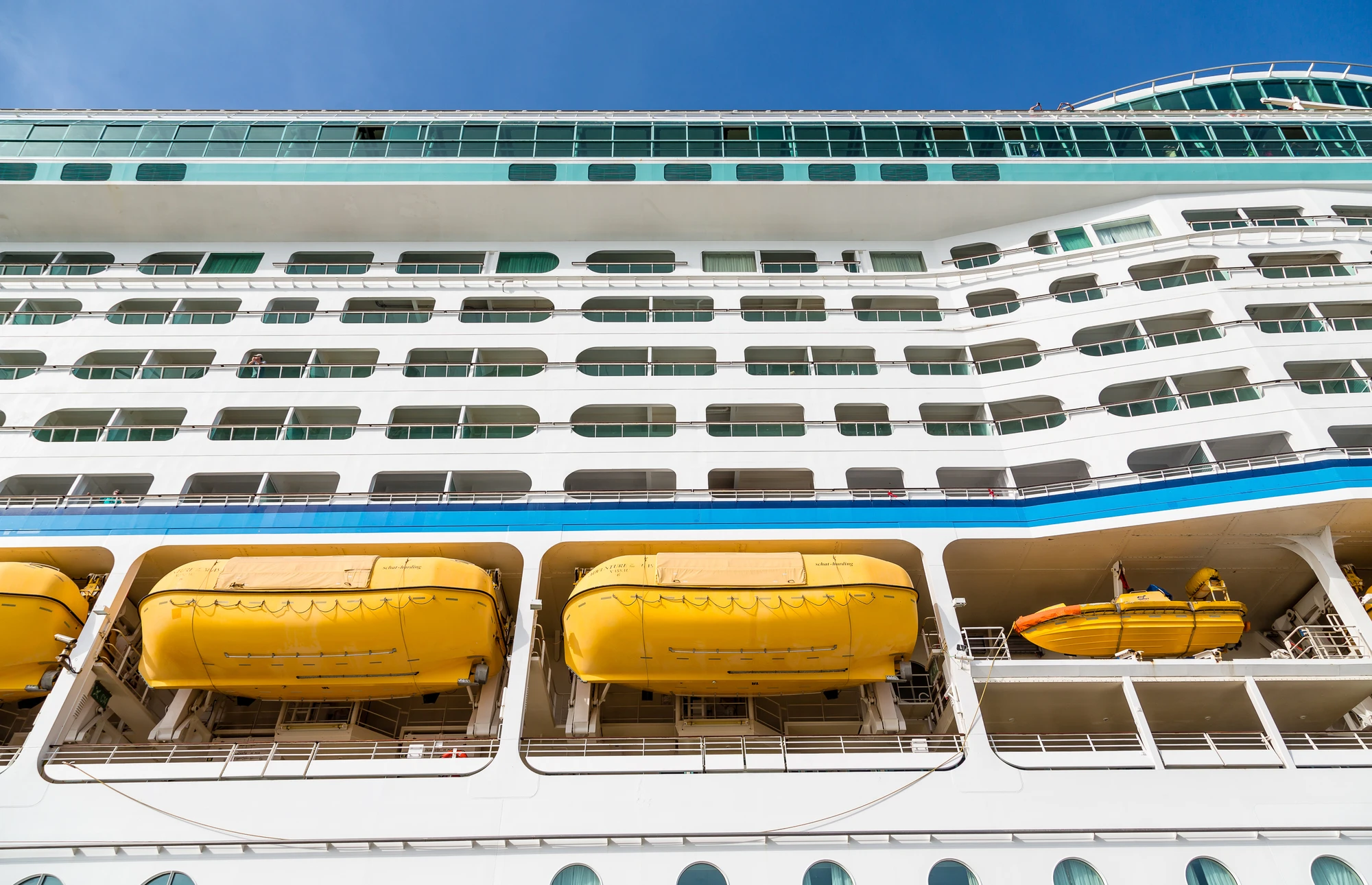 How To Check Your Cruise Cabin For Bed Bugs [No Hitchikers]
