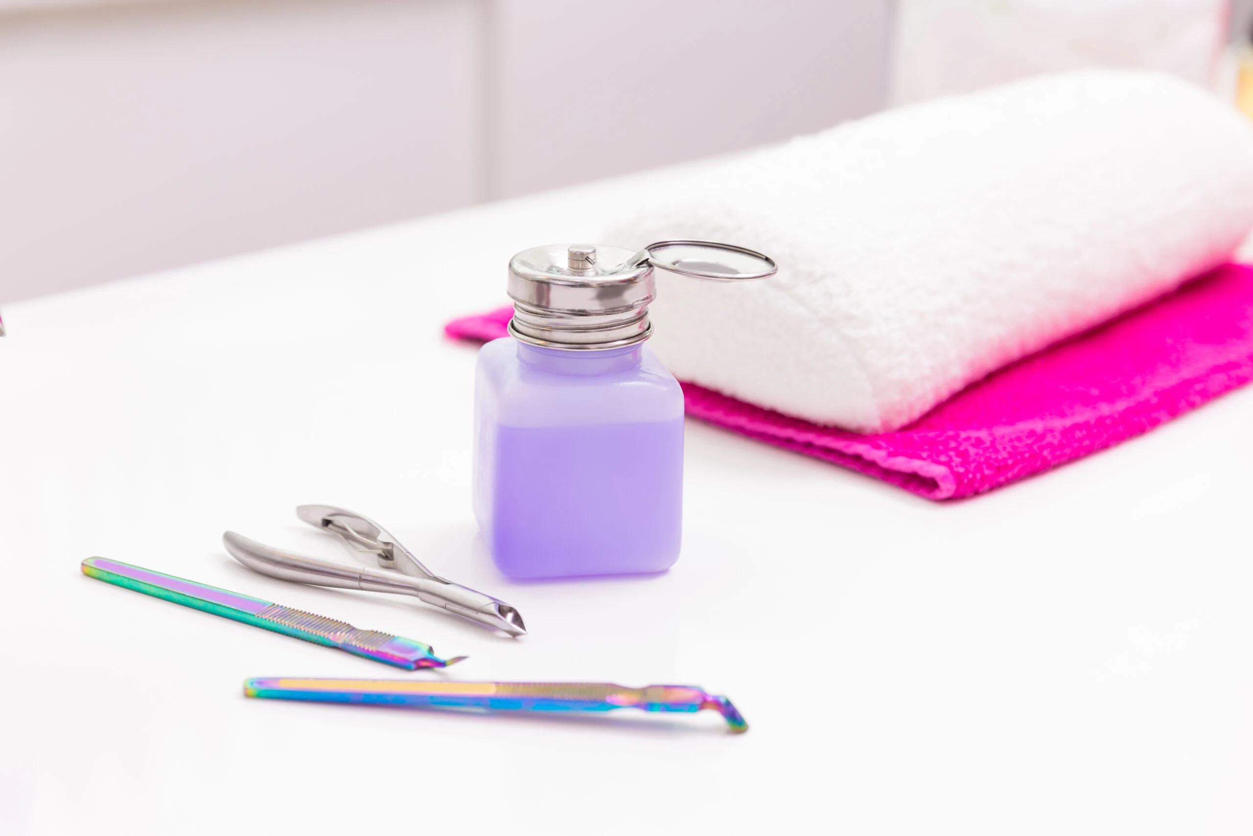 Does Nail Polish Remover Expire? How To Know If It's Expired