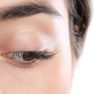 Does Vaseline Grow Eyelashes?