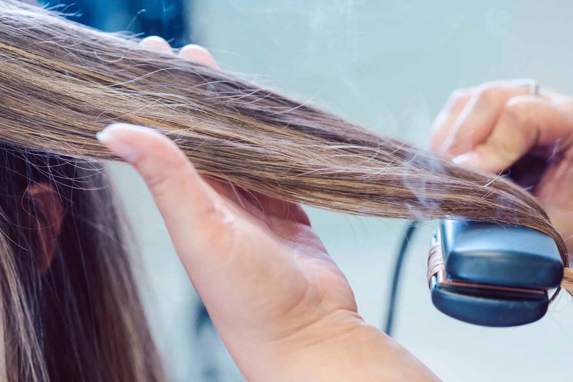 What Does Heat Damaged Hair Look Like?