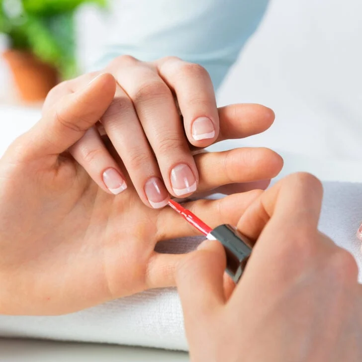 How Much Do Nails Grow In A Week?